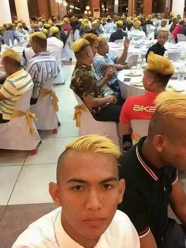 6 Momen Absurd Makan Bareng Keluarga Ini Bikin Tepuk Jidat, Kocak