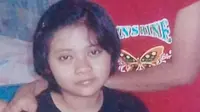 Iis Nurhayani, TKI di Malaysia asal Kampung Sengon, Pangulah Baru, Kotabaru, Karawang, hilang komunikasi selama 11 tahun dengan keluarganya. (Liputan6.com/Abramena)
