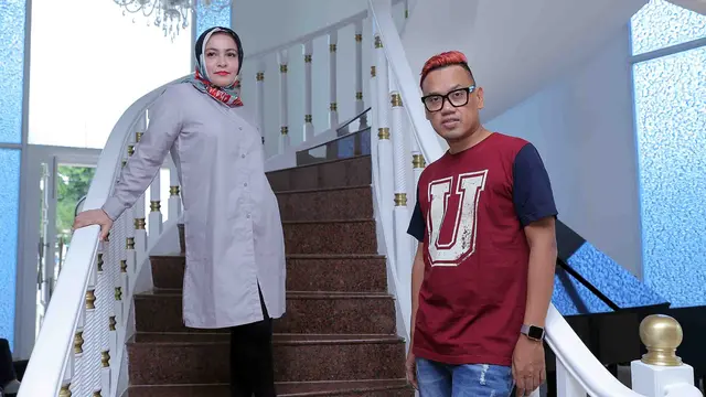 [Bintang] Uya Kuya dan Astrid