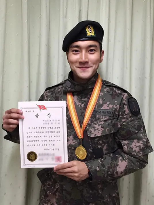 Tersiar kabar, Siwon dan para relawan UNICEF lainnya akan berada di Vietnam kurang lebih selama lima hari, yakni mulai tanggal 21 – 25 Agustus 2017 mendatang. (Instagram/siwonchoi)