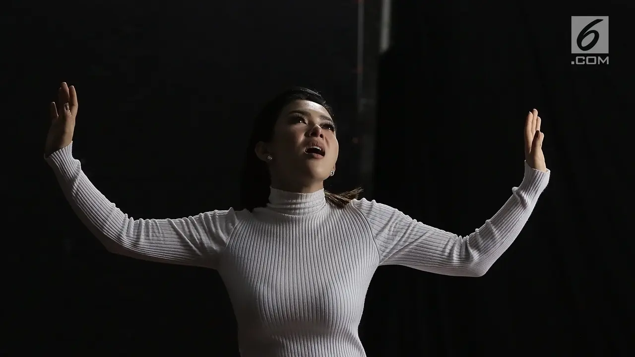 Syahrini Mulai Syuting Video Klip Cintaku Kandas