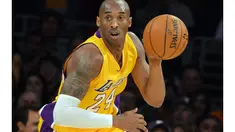 Kobe sering memamerkan kedekatan dengan anjing peliharaannya di akun Instagram miliknya.