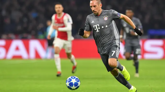 5 Pesepak Bola yang Mesti Dilego Bayern Munchen