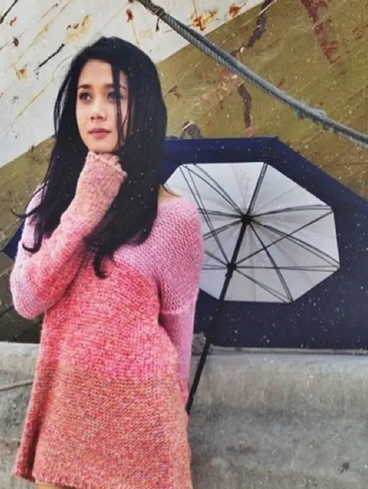 Gista Putri merupakan sosok yang sangat rendah hati dan memiliki kepribadian yang baik di mata Wishnutama, yang telah resmi menjadi suaminya kini. (via instagram/@gistaputri)