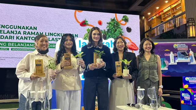 Cantik Sekaligus Sayang Bumi: Yuk, Mulai dari Lebih Bijak Memilih Produk Beauty dan Fashion!