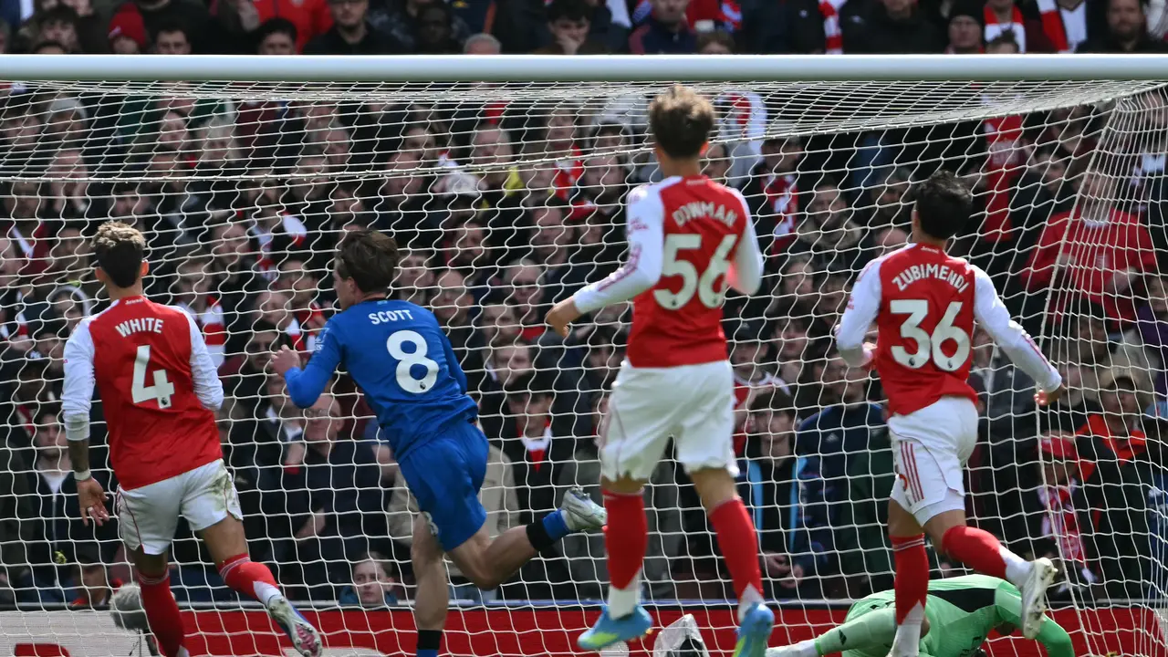 Alex Scott