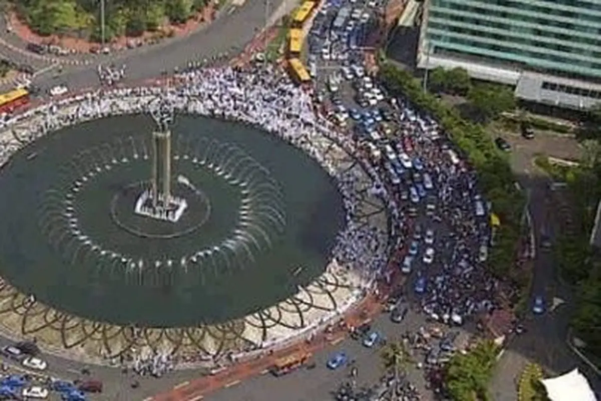 Pertigaan atau perempatan sumber kecelakaan