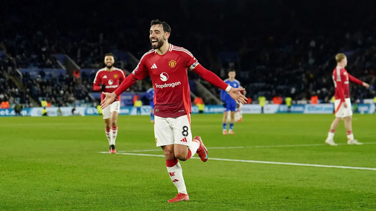 Foto: Setan Merah Ngamuk, Penampilan Bruno Fernandes Bikin Geleng-geleng Kepala