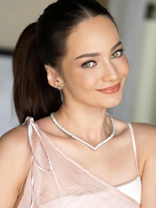 Makeup Artist Stefany Layata Ungkap Kondisi Wajah Enzy Storia, credit:  Stefany Layata