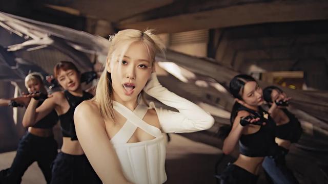 BLACKPINK