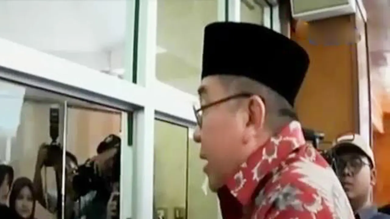 Gubernur Ridwan Mukti