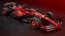 Tim Scuderia Ferrari merilis mobil mereka yang akan digunakan untuk Formula 1 musim 2024 pada Rabu (13/02/2024) waktu setempat. Peluncuran mobil SF-24 tersebut berlangsung di markas mereka, Maranello, Italia. (AFP/Handout/Ferrari Press Office)