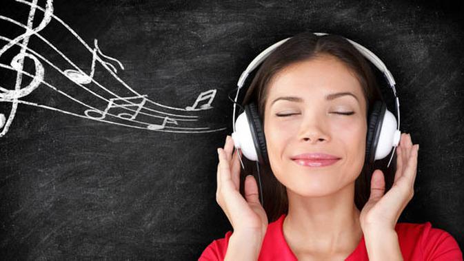 Bahaya Memakai Headset Terlalu Sering Beauty Fimela Com