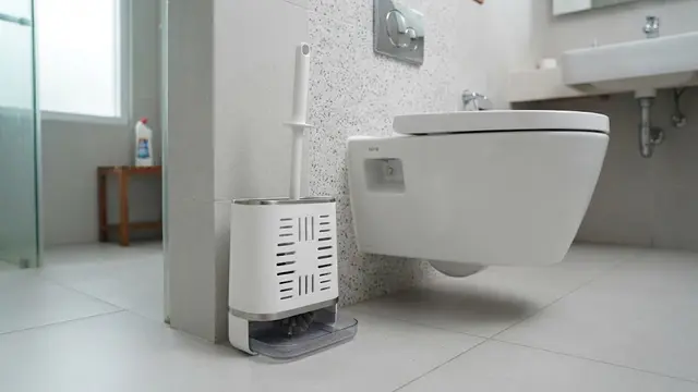 Tempat Menaruh Sikat WC agar Tidak Menjadi Sarang Kuman