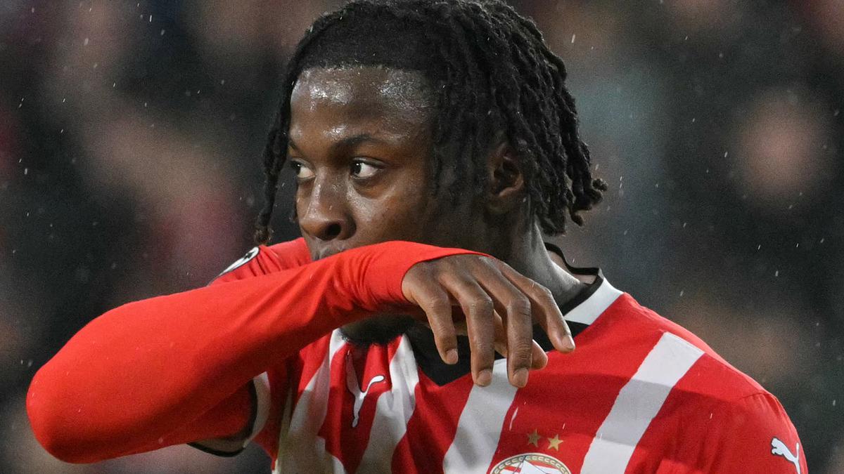 PSV Eindhoven Juara Liga Belanda Eredivisie 2024/25, Kalahkan Ajax dalam Perebutan Gelar