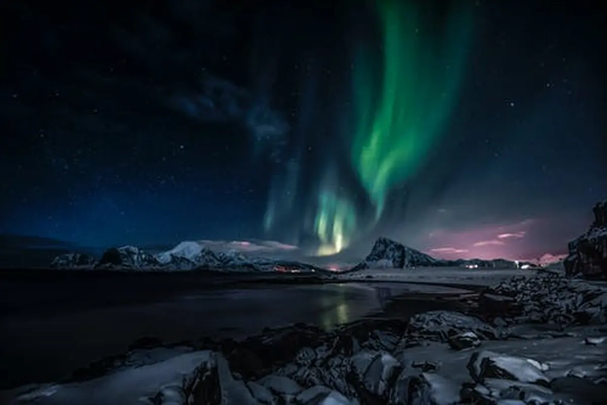 Penyebab Fenomena Alam Aurora