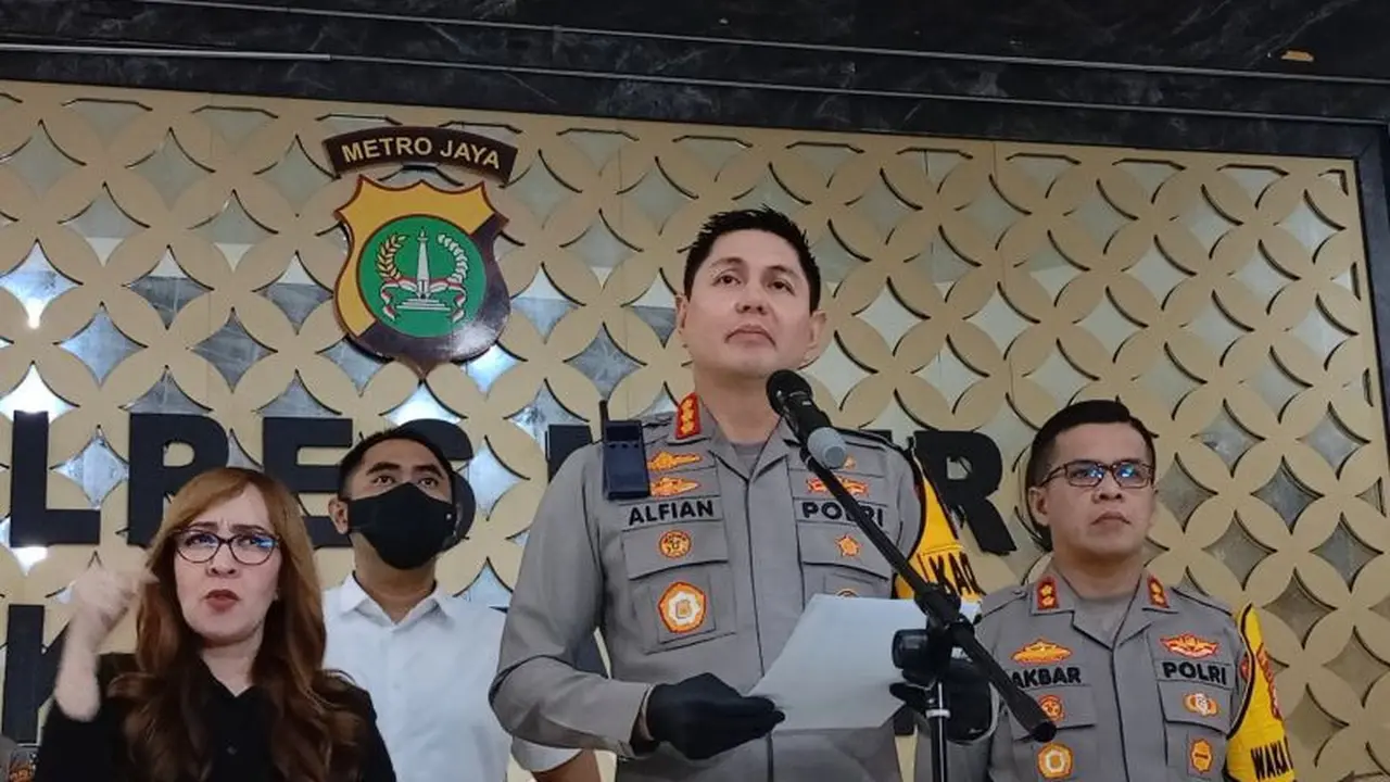 Kapolres Metro Jakarta Timur Kombes Pol Alfian Nurrizal