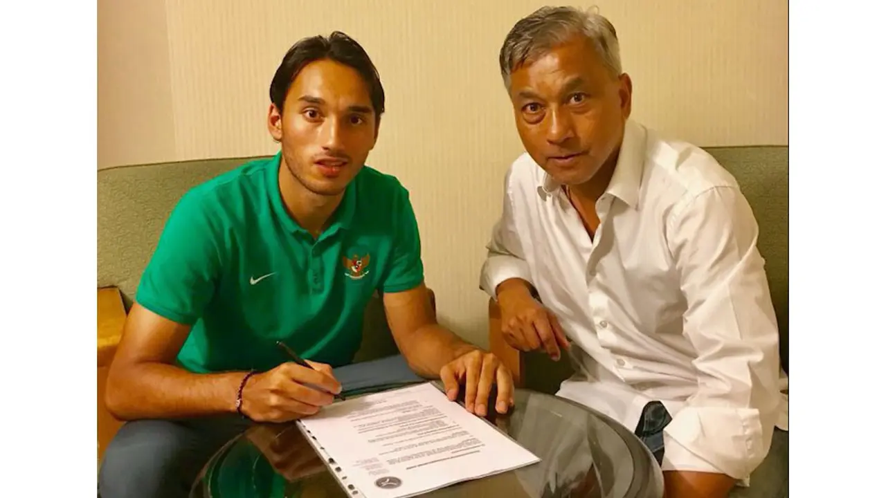 Ezra Walian