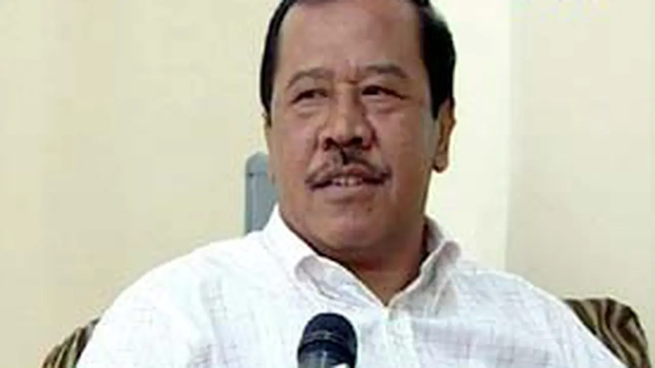 281205apilkadadepok.jpg