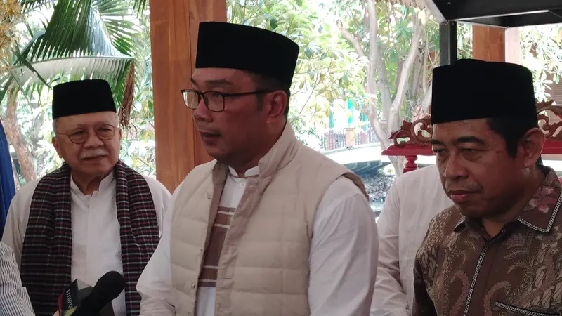 Bakal Calon Gubernur Jakarta Ridwan Kamil di Setu Babakan. (Tim Merdeka).