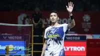 Pebulu tangkis tunggal putra Indonesia Jonatan Christie usai bertanding melawan Jia Heng Jason The (Singapura) pada babak 32 besar Indonesia Open 2026 di Istora Senayan, Jakarta, Selasa (2/6/2026). (Bola.com/M Iqbal Ichsan)