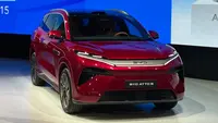 BYD Atto 8 Mengaspal di Eropa, Isi Baterai Cuma 9 Menit