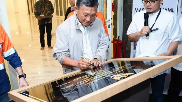 Menteri Energi dan Sumber Daya Mineral (ESDM) Arifin Tasrif meresmikan dua pusat peribadatan di PSN Smelter Merah Putih Kolaka, Sulawesi Tenggara pada Senin (1/7/2024) dan Selasa (2/7/2024).(Dok Kementerian ESDM)
