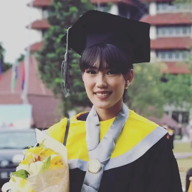 Potret Lawas Wisuda 6 Artis Lulusan Universitas Indonesia, Parasnya Curi Perhatian