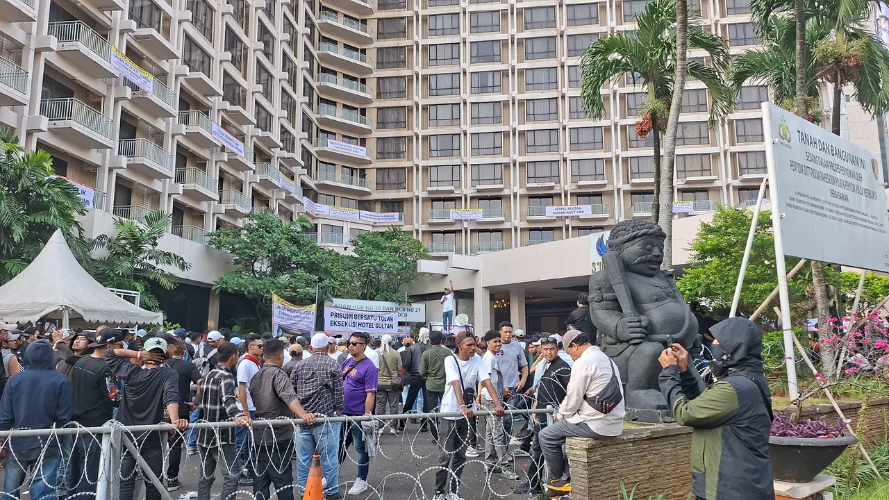 Eksekusi Blok 15 Gelora Bung Karno (GBK) atau dikenal sebagai kawasan Hotel Sultan.