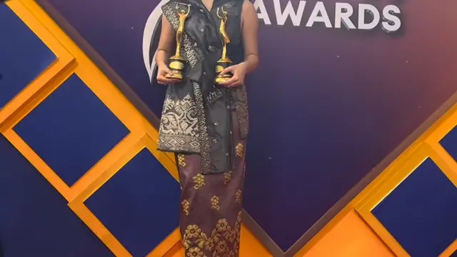 Tampilan Dress Up Para Musisi Hadir di AMI Awards 2024. [@sherinamunaf]