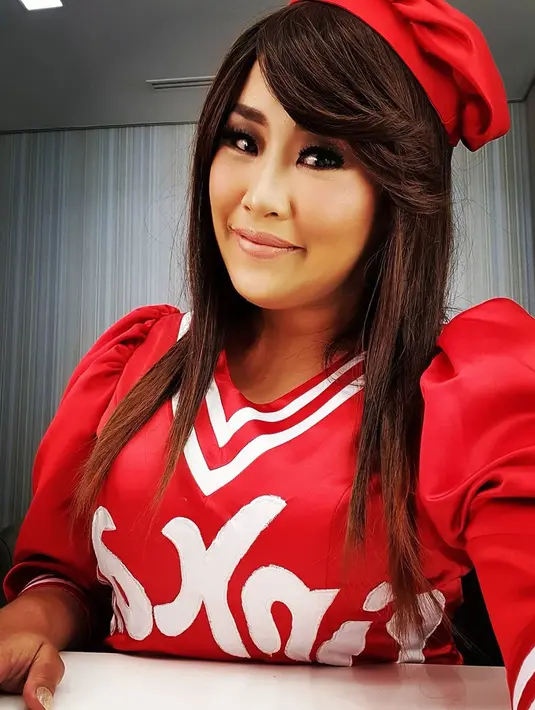 Pinkan Mambo (Instagram/pinkan_mambo)