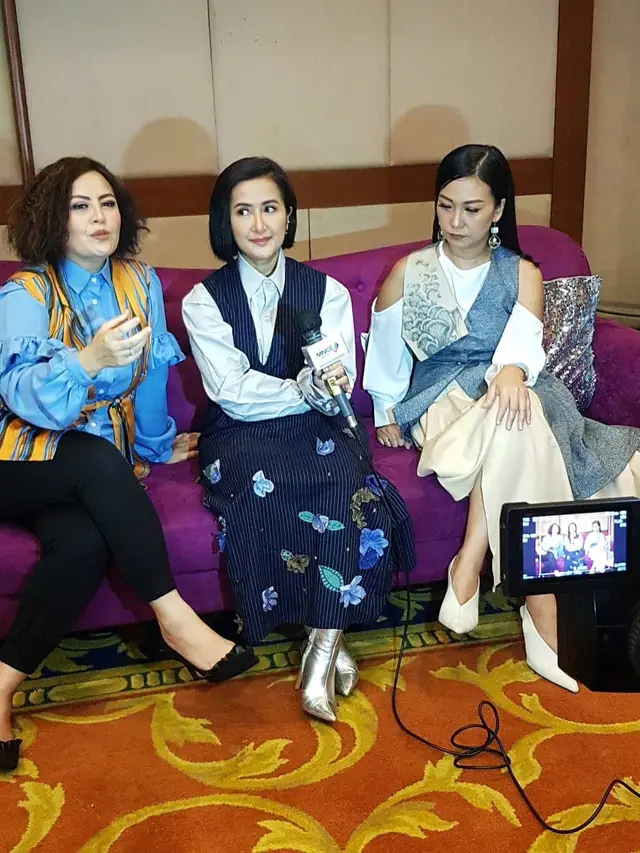 Lama Vakum dari Industri Musik, Ini 6 Potret Reuni Be3 yang Tetap Kompak
