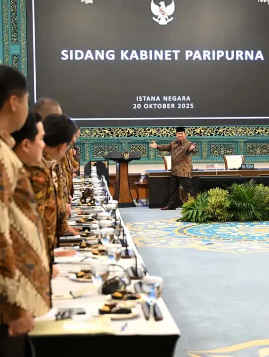 Dalam sambutannya, Prabowo mengapresiasi dedikasi seluruh jajaran menteri yang telah bekerja keras dan membantu merealisasikan program-program pemerintah. (Biro Pers Istana Kepresidenan)