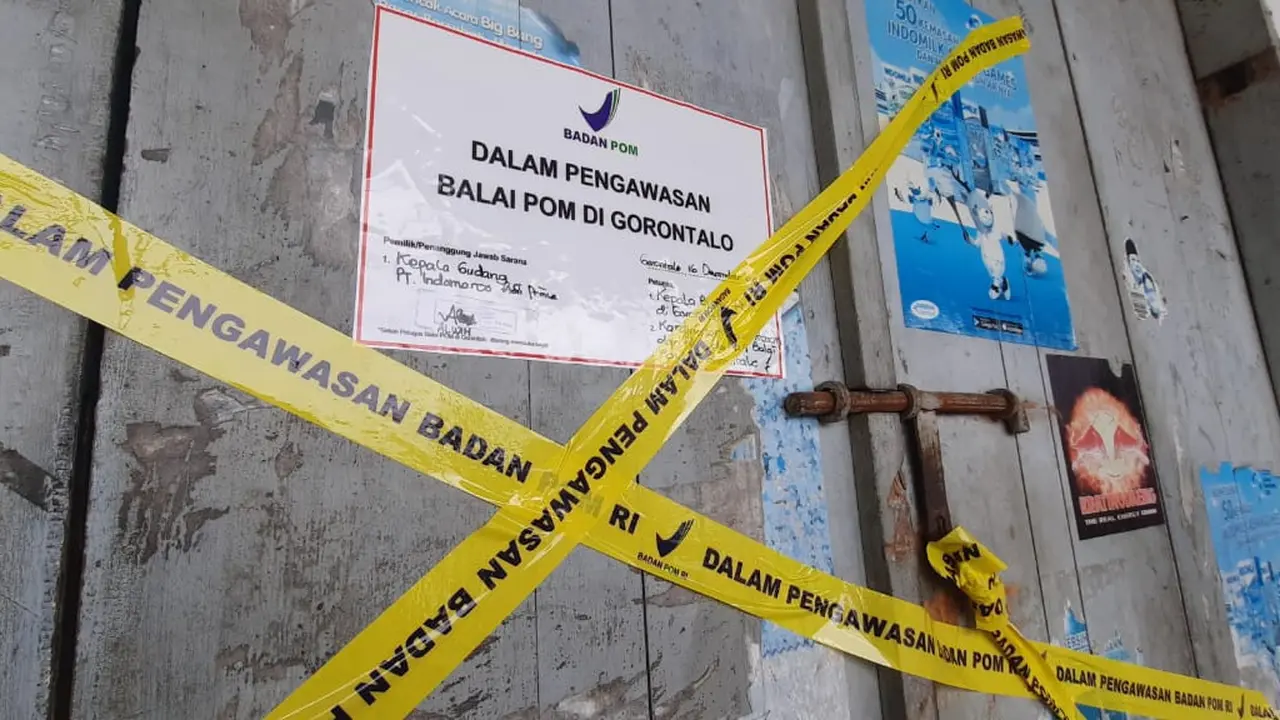 Jadi Sarang Tikus dan Kucing, Gudang Pangan di Gorontalo Disegel BPOM (Arfandi Ibrahim/Liputan6.com)