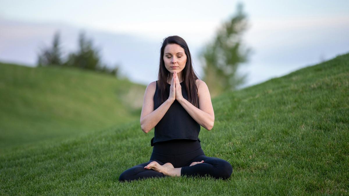 35 Calm Quotes to Cultivate Calmness in Everyday Life