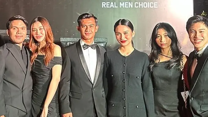 Tampilan Formal Azizah Salsha dan Pratama Arhan