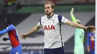 Pada laga ini sang juru taktik Jose Mourinho menurunkan kekuatan terbaiknya termasuk trio Gareth Bale, Harry Kane dan Son Heung-Min di lini depan. (Julian Finney/Pool via AP)