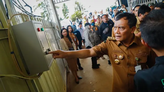 Gubernur Jateng Ahmad Luthfi Resmikan Desa Tersono sebagai Desa Mandiri Kelola Sampah