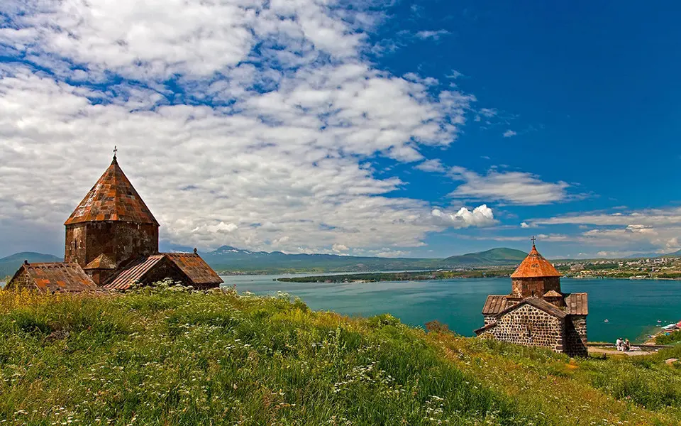Armenia. (Sumber Foto: iowafarmvacation.com)
