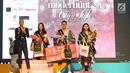 Tiga kontestan kategori dewasa dan remaja menjuarai Plangi Model Hunt 2019 di Plaza Semanggi, Jakarta, Minggu (25/11). Grand final yang memperebutkan total hadiah 110 juta. (Merdeka.com/Arie Basuki)