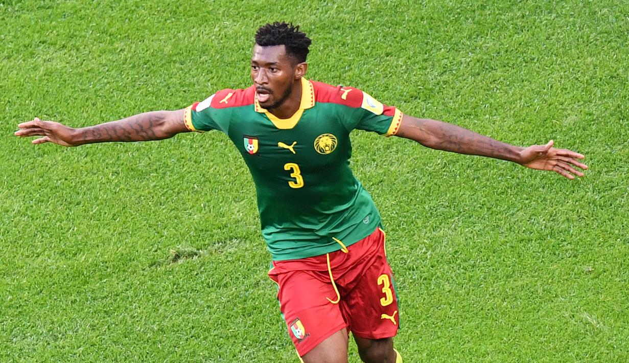 Pemain Kamerun Andre-Frank Zambo Anguissa bisa menjadi pilihan jika Jurgen Klopp membutuhkan gelandang bertahan yang energik dan memberikan kenyamanan bagi pemain belakang. (EPA/Georgi Licvski)