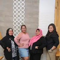 Punya tubuh tambun bukan halangan perempuan untuk bebas berekspresi dan percaya diri. (Fotografer: Deki Prayoga/FIMELA.com)