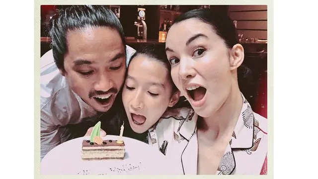 14 Tahun Menikah, Ini 7 Potret Nadya Hutagalung dan Suami yang Jarang Tersorot