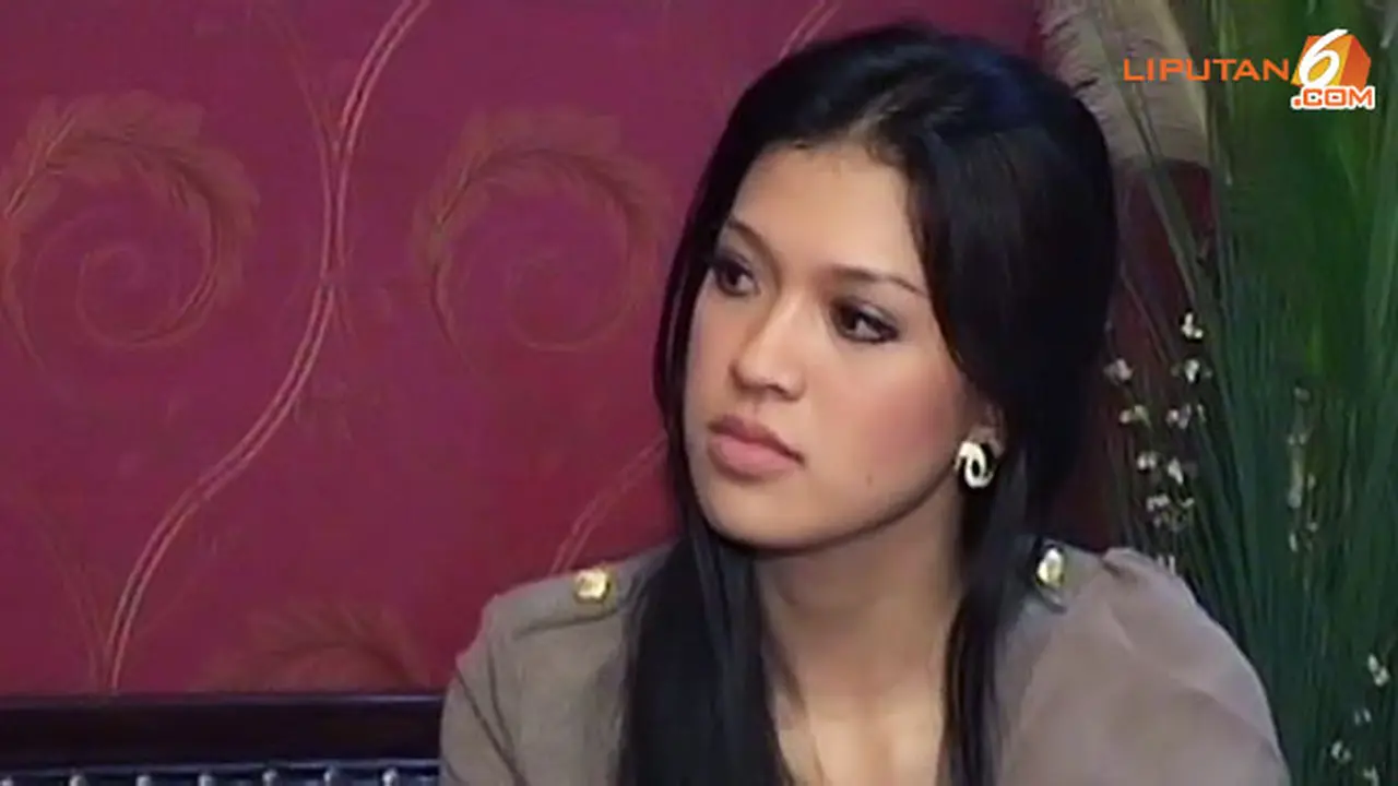 delia-septianti-3-131108c.jpg