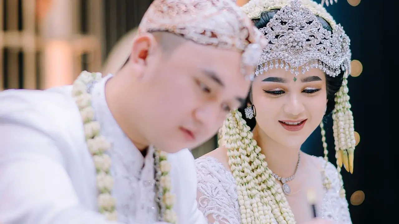 Pernikahan Hana Hanifah dan Randy