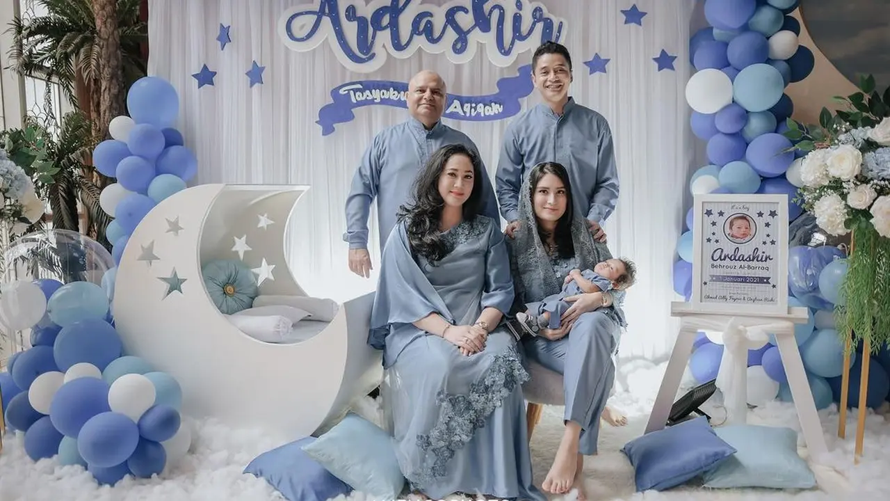 7 Momen Akikah Anak Adly Fairuz dan Angbeen Rishi, Penuh Kehangatan