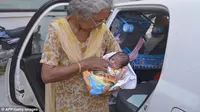 Nenek 72 Tahun Lahirkan Bayinya dengan Selamat