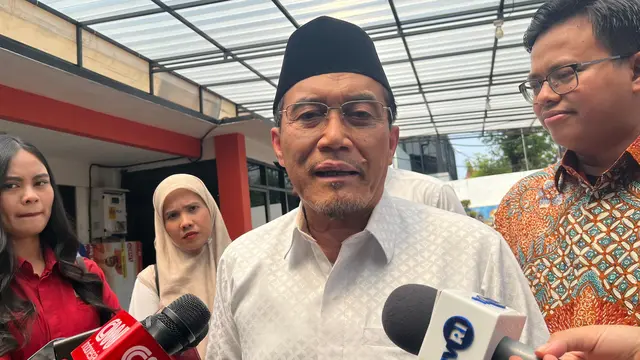 Bakal Wakil Gubernur Jakarta, Suswono saat ditemui awak media di DPD PKS, Jakarta Timur, Selasa (17/9/2024).