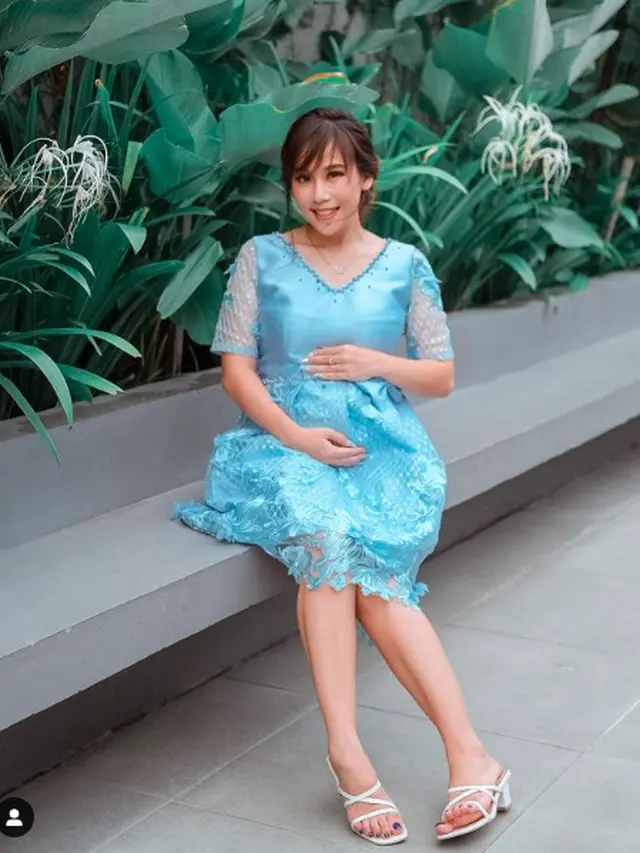 Hamil Anak Kedua, Ini 6 Potret Baby Bump Cherly Juno Eks Cherrybelle. (Sumber: Instagram/cherly7juno)