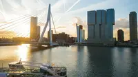 The best things to do in Rotterdam. (Photo: Daniel Agudelo/Unsplash)
